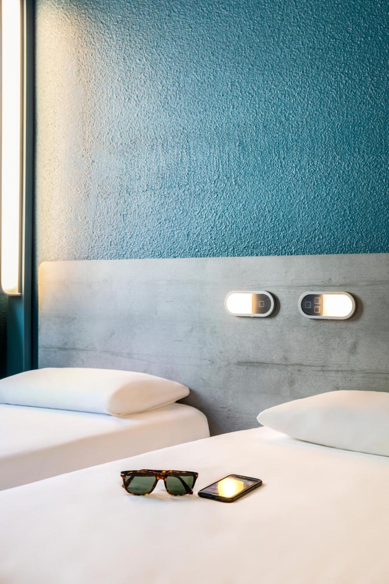 Hotel Ibis Budget Sud Pres D'arenes 2*